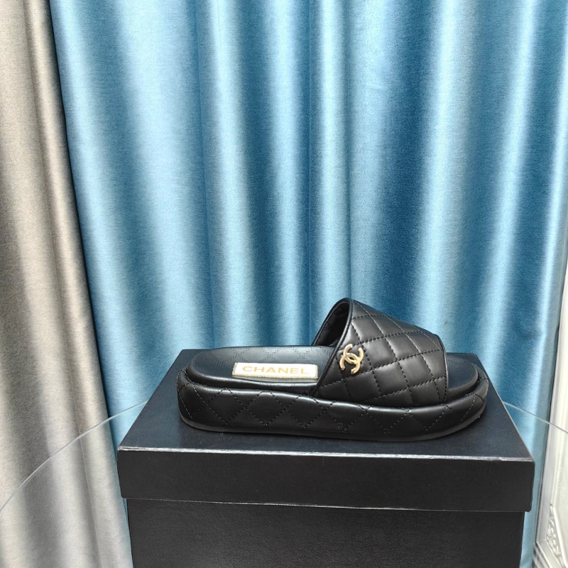 Ch*el slippers